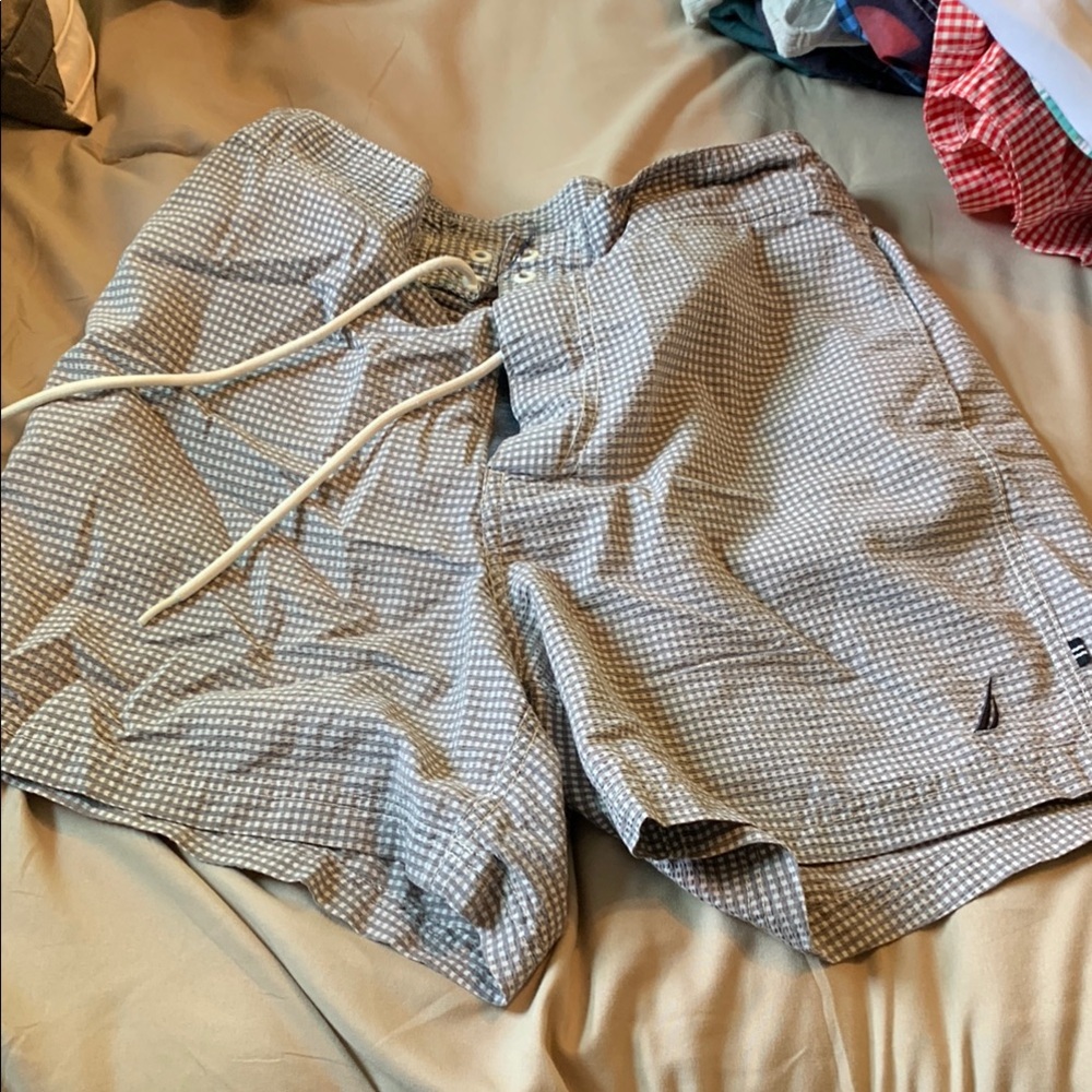Gray Hybrid Shorts with Relaxed Fit and Textured Fabric